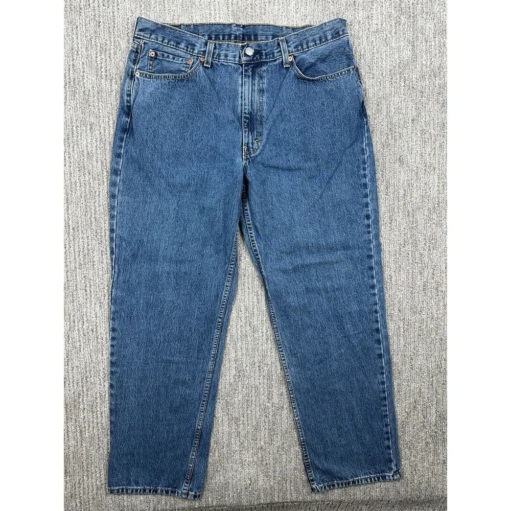 Levis 550 Relaxed Jeans Mens 38x32 Light Wash Blue Denim 100% Cotton